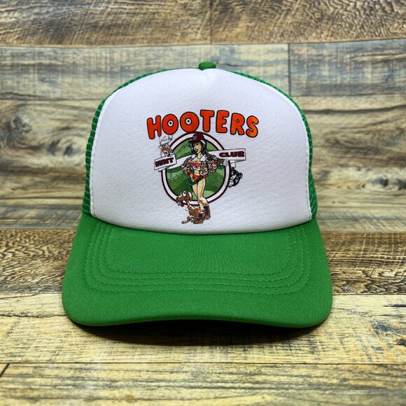 Hooters Mens Trucker Hat Green Snapback Hunting Fishing 90s Logo Baseball Cap - Picture 2 of 7